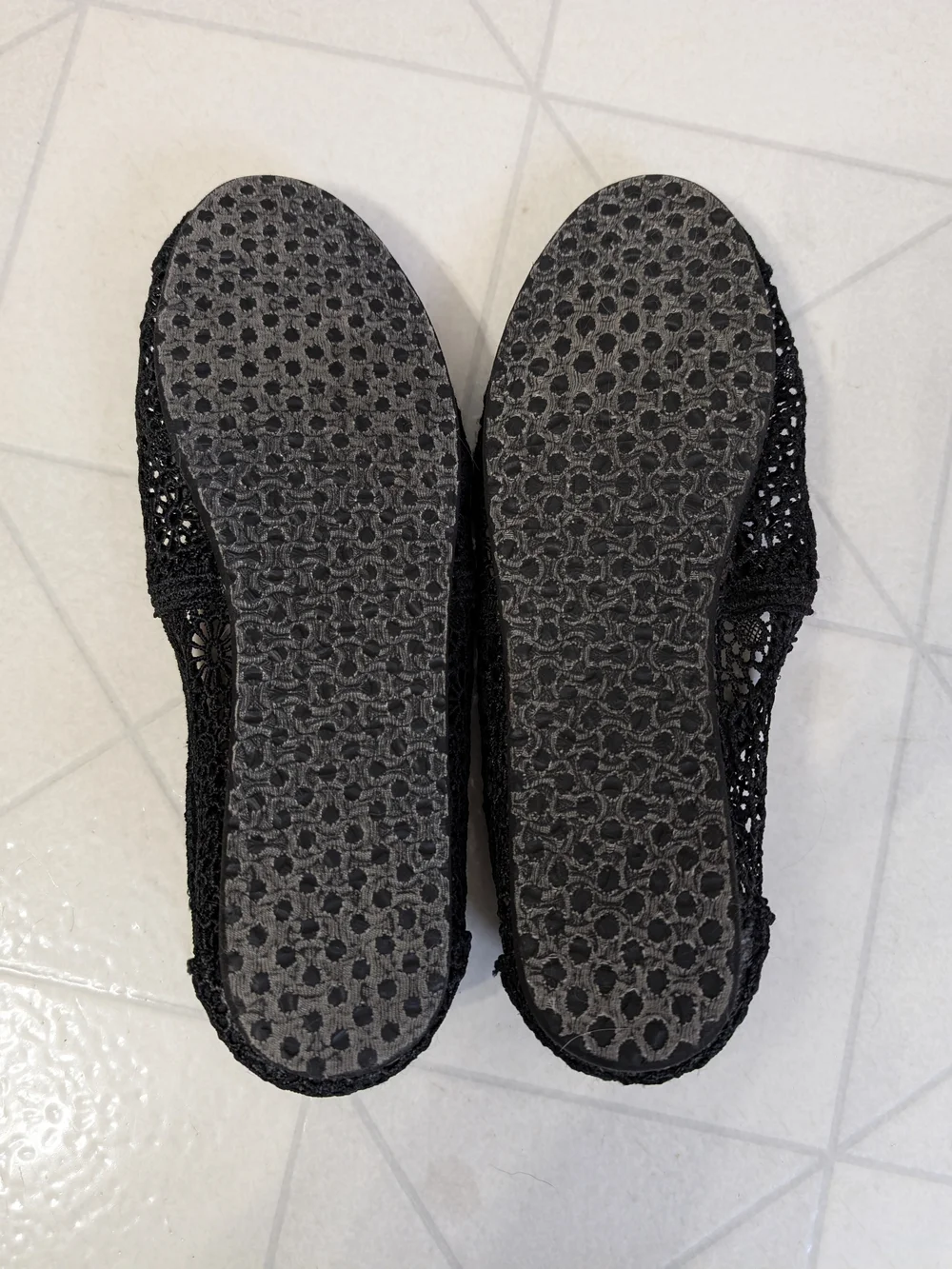 TOMS Women's Black Crochet Slip-On Flats